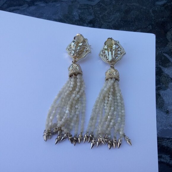 Kendra Scott Mother of Pearl Misha Stud Tassel Earrings Ivory White - Picture 2 of 6